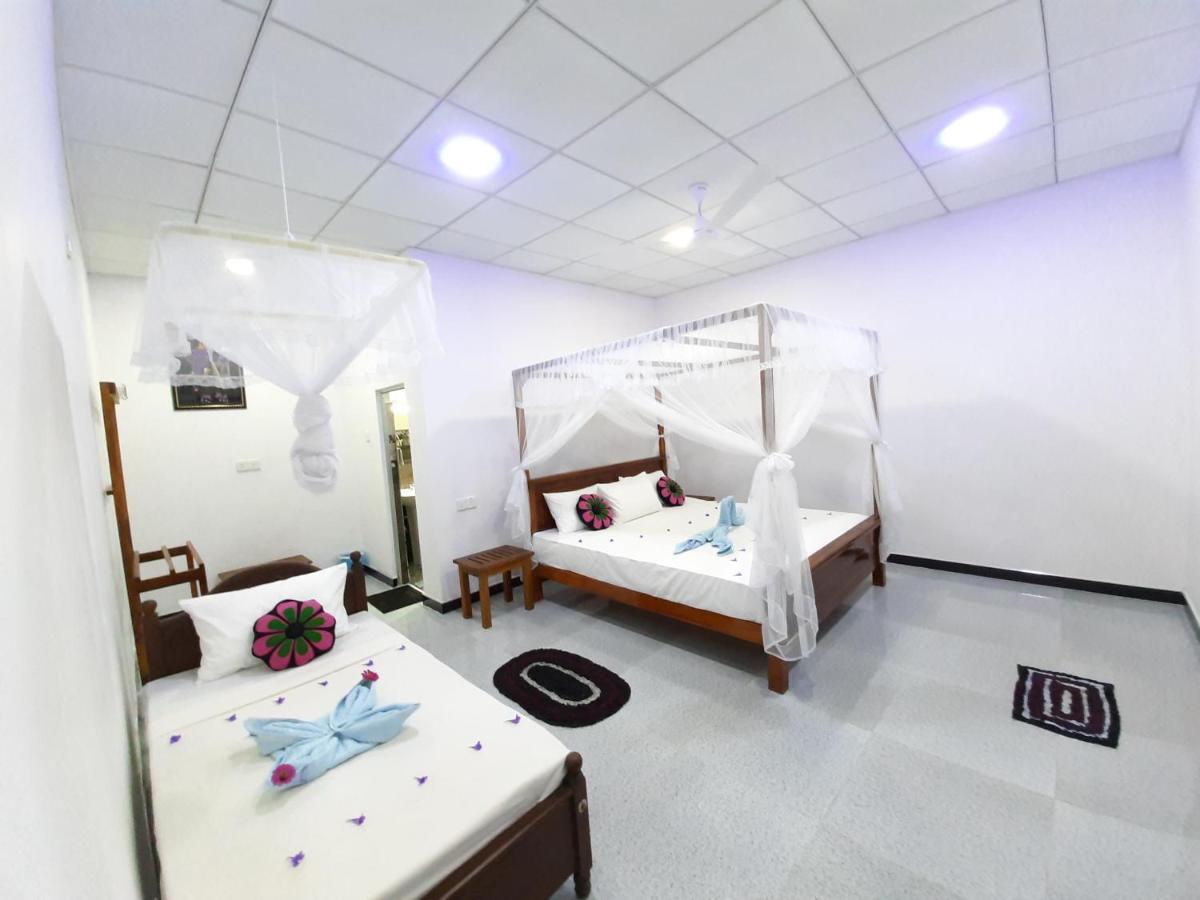 Galaxy View Homestay Sigiriya Bagian luar foto
