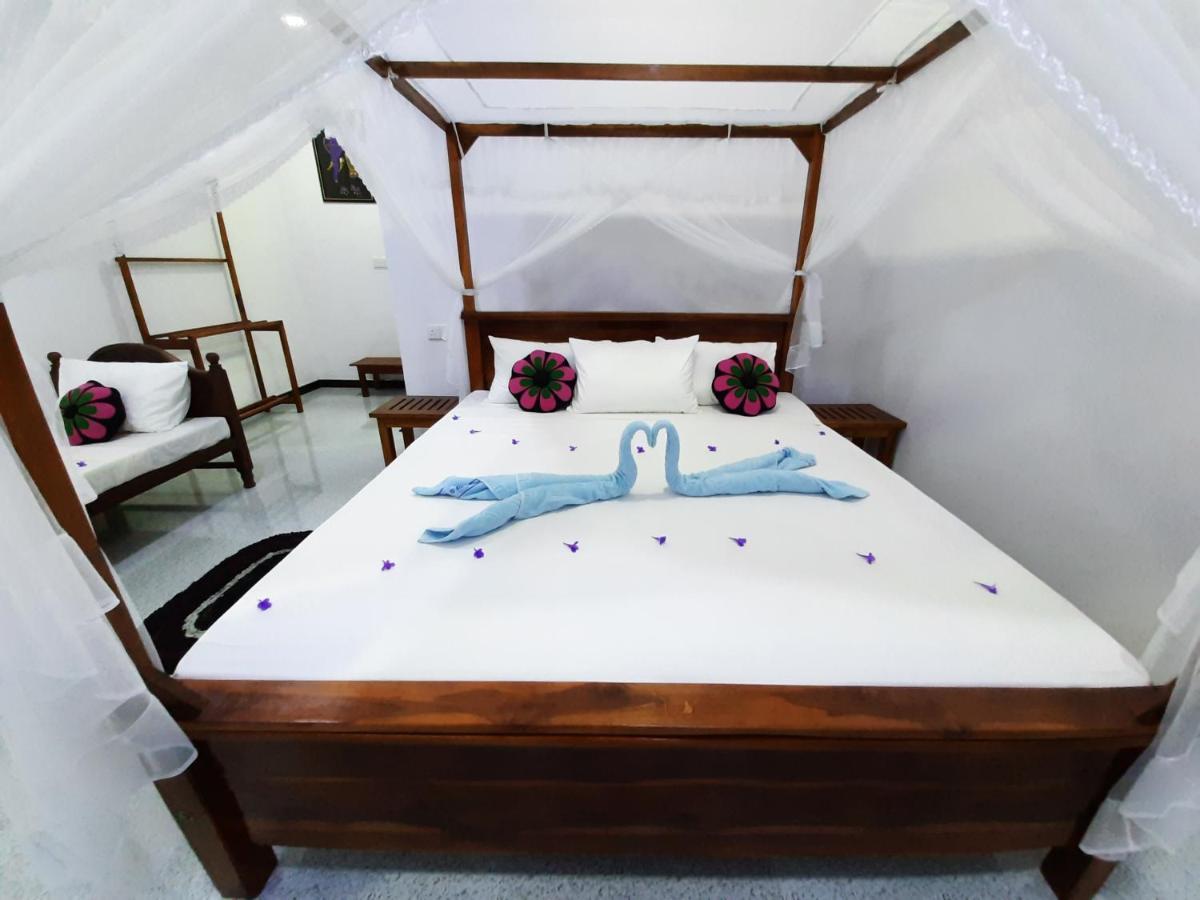 Galaxy View Homestay Sigiriya Bagian luar foto