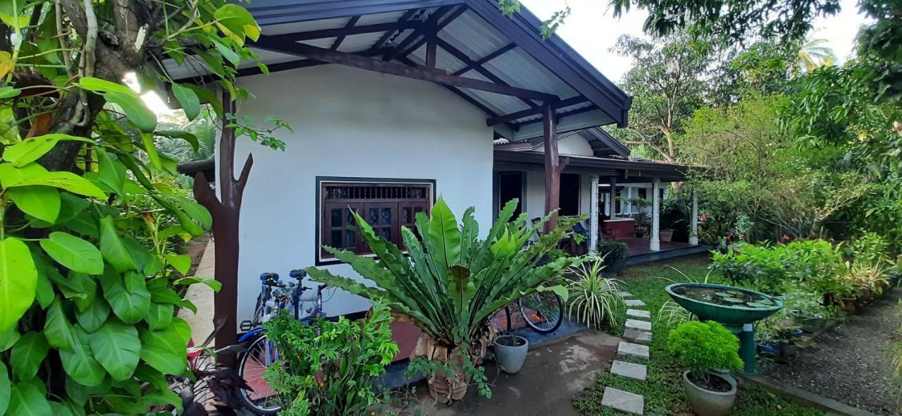 Galaxy View Homestay Sigiriya Bagian luar foto