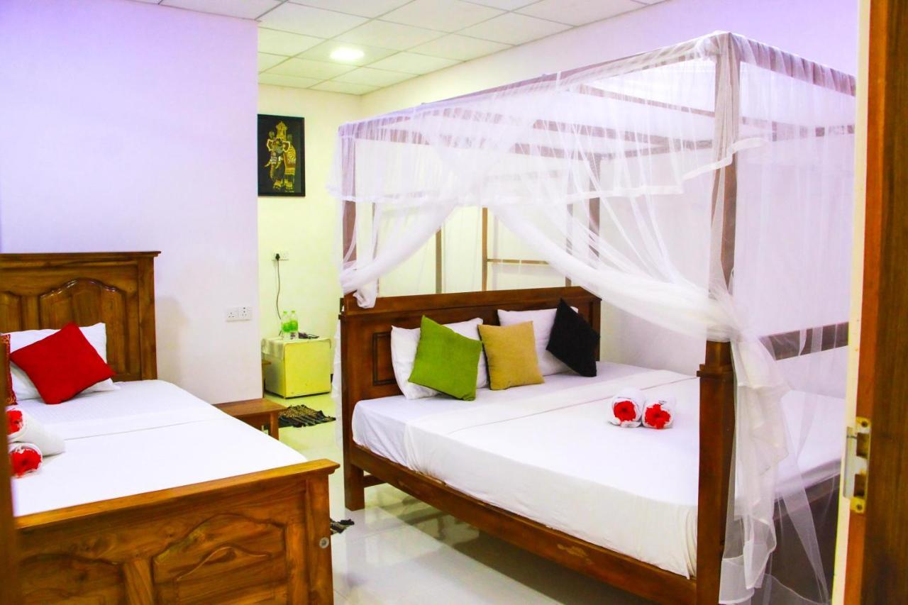 Galaxy View Homestay Sigiriya Bagian luar foto