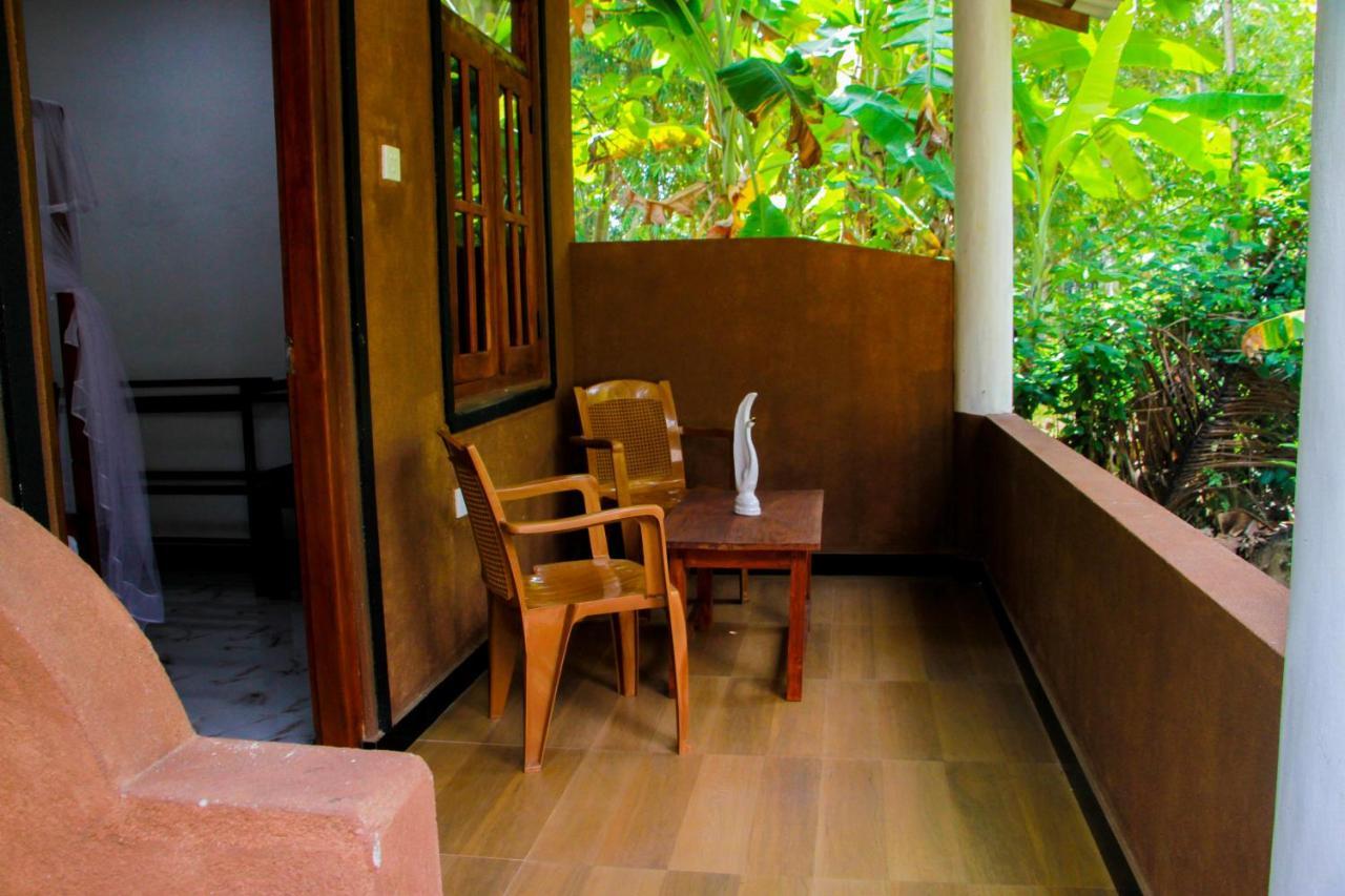 Galaxy View Homestay Sigiriya Bagian luar foto